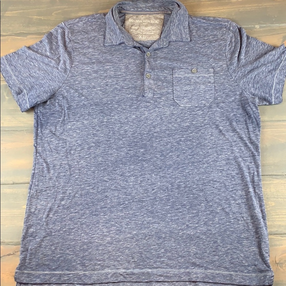 Bananas Republic “The Vintage” tee